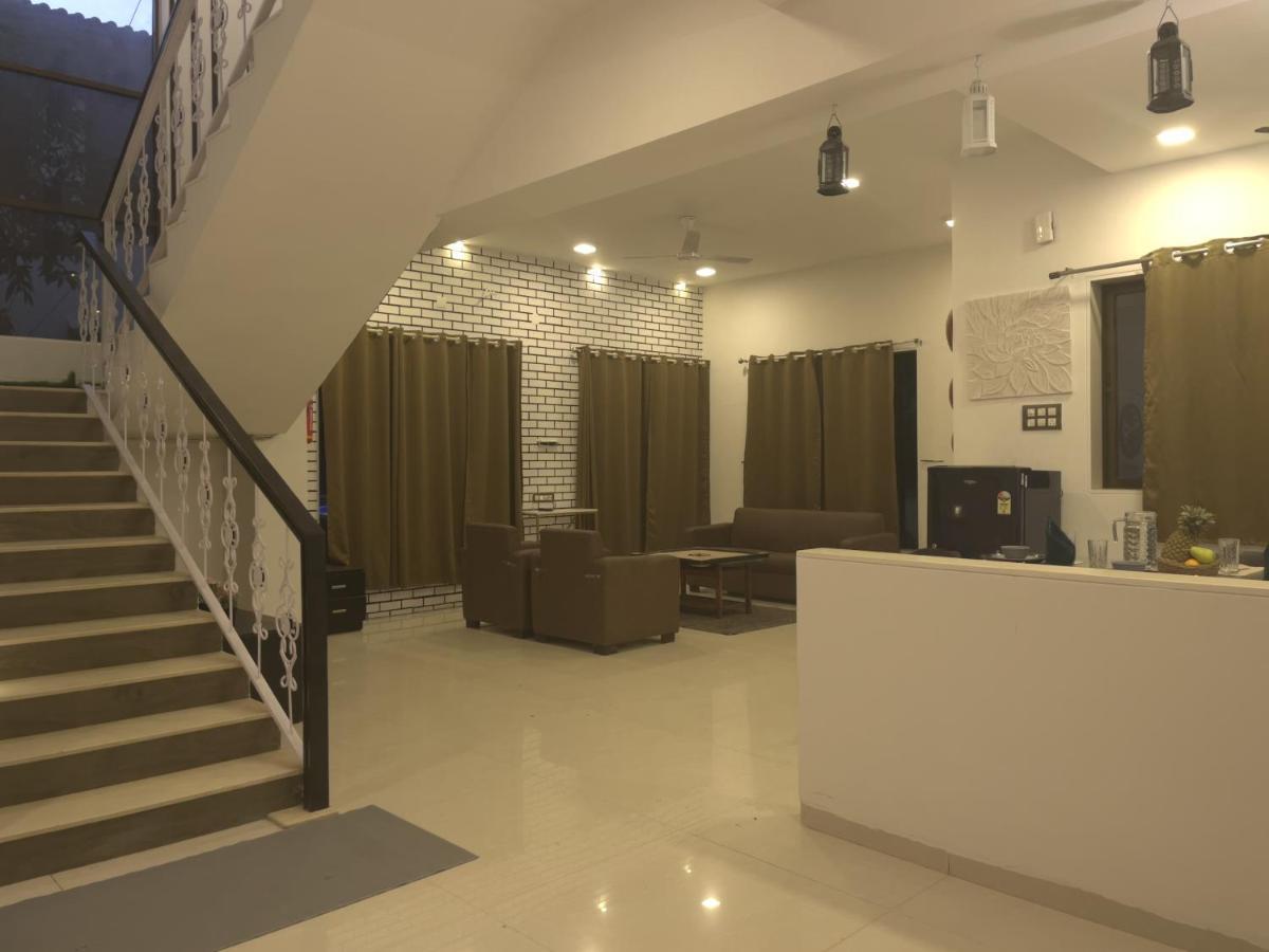 Eko Stay- Tropicana Villa Lonavala Dış mekan fotoğraf